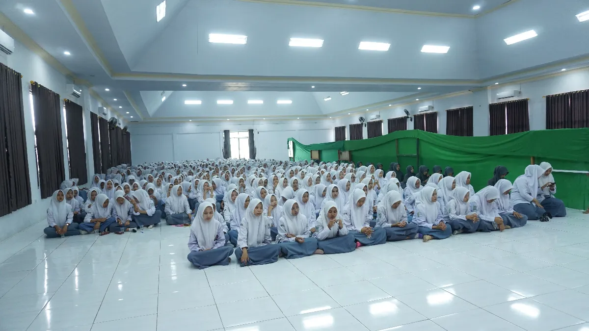 Galeri 8